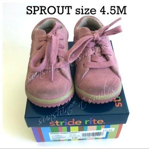 Stride Rite SPROUT Toddler Girl size 4.5M ROSEY SUEDE Pink Lace-Up Sneaker Shoes